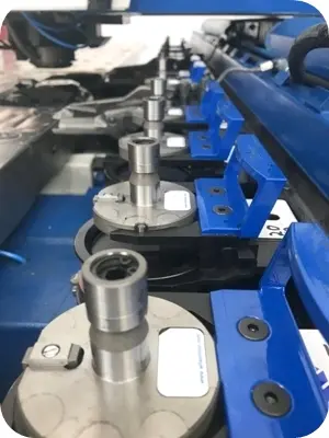 Scule masini de stantat Trumpf Trumatic si Trumpf TruPunch Wilson Tool, montate in cartridge pe bara unei masini de stantat CNC